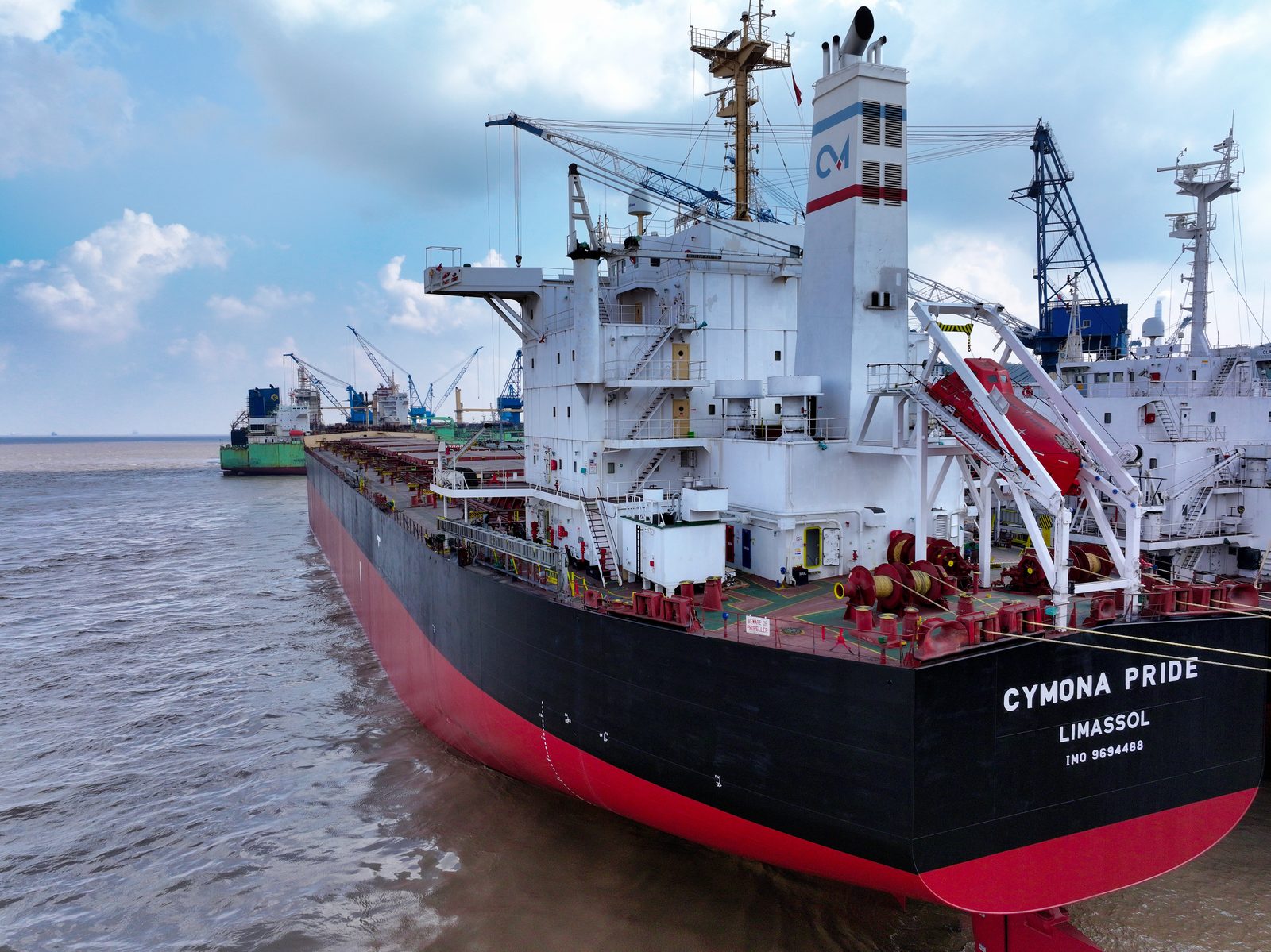 M/V Cymona Pride